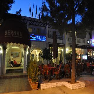 מלון Serhan גומבט