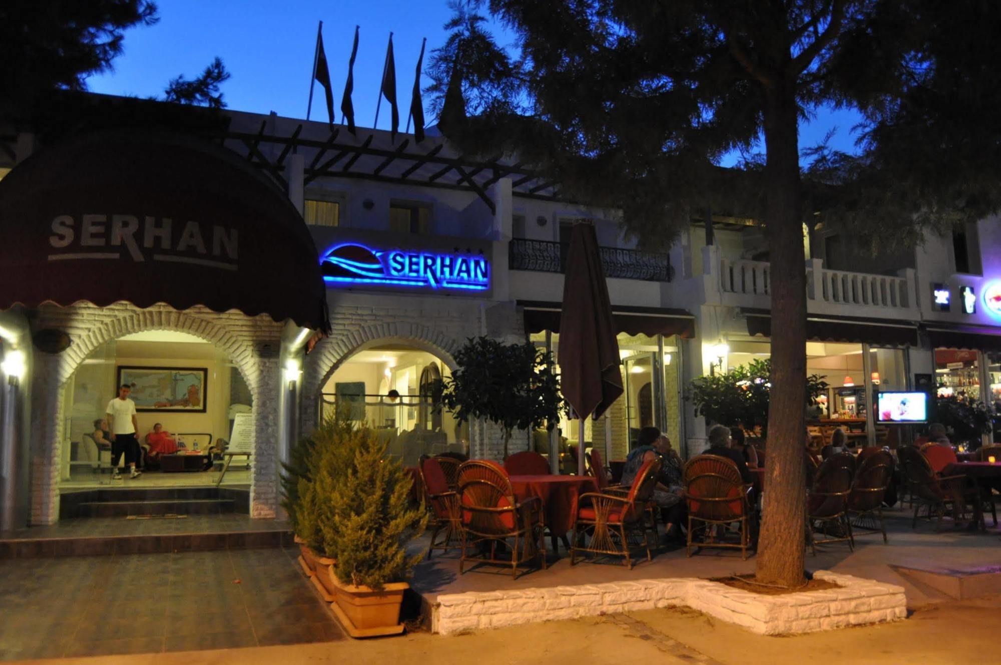 Serhan 3* גומבט